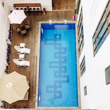 Urbanest Inn House Slipi Jakarta Kültér fotó